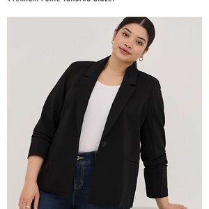 Tailored plus size jersey material blazer